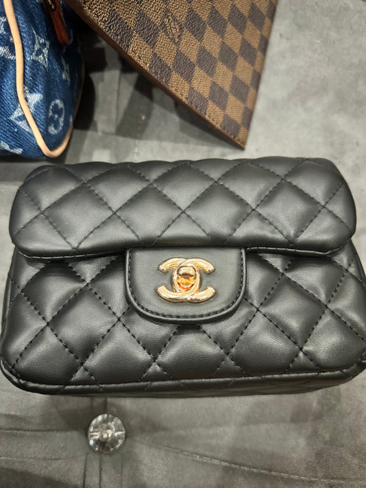 Chanel flap 255